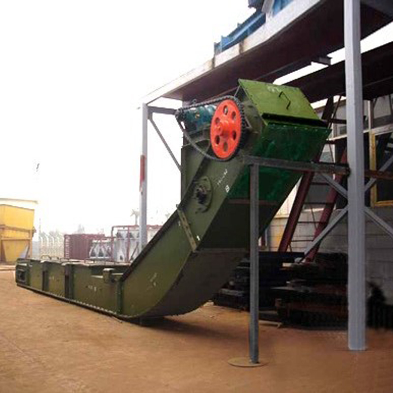 Transportador de raspagem de argila inclinado de estrutura compacta