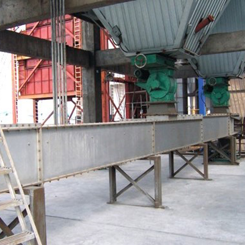 Transportador raspador Flyash